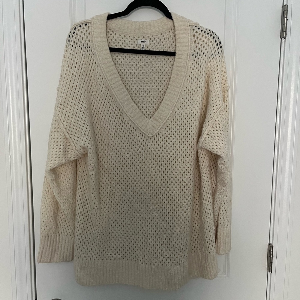 Cream V-Neck Knit Sweater
